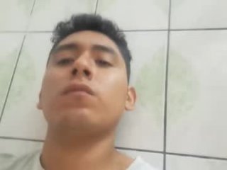 basic2001 live webcam thumbnail