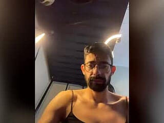 bazarov666 live webcam thumbnail