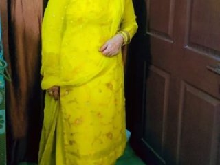 BEST-LOVER-1 live webcam thumbnail