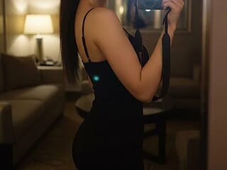 BEST-MODEL live webcam thumbnail