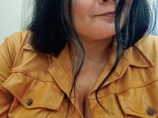 Bebecita93 live webcam thumbnail