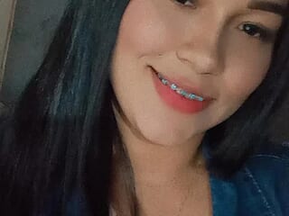 Bebezinhacavala0971 live webcam thumbnail