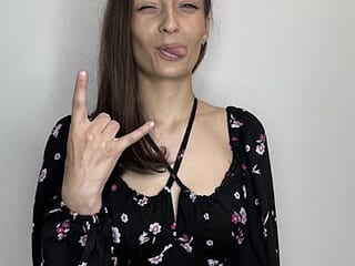 BeliaPullar live webcam thumbnail