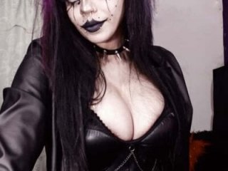 Belladonna_trix live webcam thumbnail
