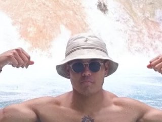 Ben_cumm live webcam thumbnail