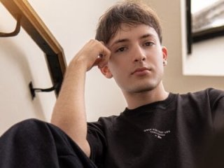 Benji_Andrew live webcam thumbnail