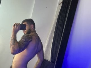 Benjii_Carter1 live webcam thumbnail