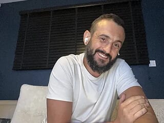 Benoit34gaz live webcam thumbnail