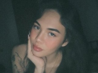 Bethany_evans live webcam thumbnail