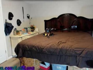 beaniebaby2 live webcam thumbnail