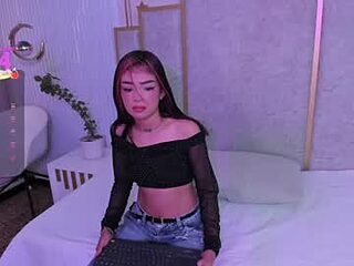 beautty_woman_ live webcam thumbnail
