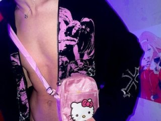 bebrochka41_ live webcam thumbnail