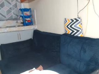 bela_violet live webcam thumbnail