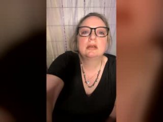 bella724067 live webcam thumbnail