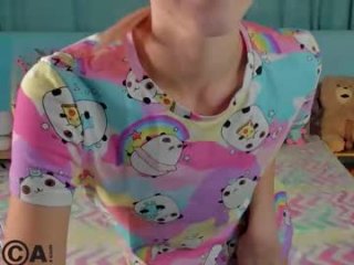 bella_stewartt live webcam thumbnail