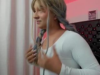 bellaroge live webcam thumbnail