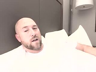 bensoncarverd live webcam thumbnail