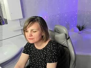 bettygibsonn live webcam thumbnail