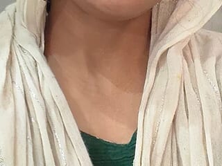 Bhabhi-Mohini-Indian live webcam thumbnail
