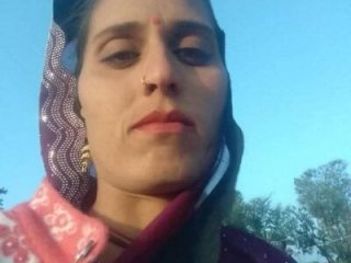 Bhavna8080 live webcam thumbnail