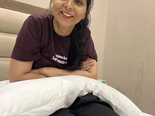 Bhavyaa-Sharma live webcam thumbnail