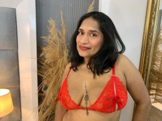 BiancaBellini live webcam thumbnail