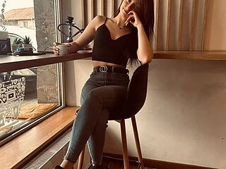 BiancaCharm live webcam thumbnail