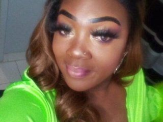 BiancaClarkson live webcam thumbnail