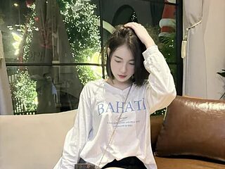 Bianca_Nina live webcam thumbnail