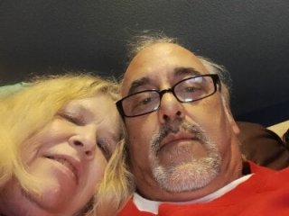 BigDaddyandSweetMama live webcam thumbnail