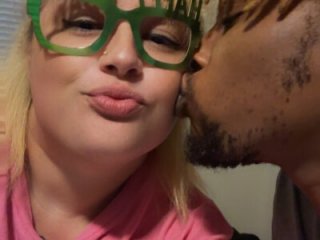 BigMfLuther live webcam thumbnail