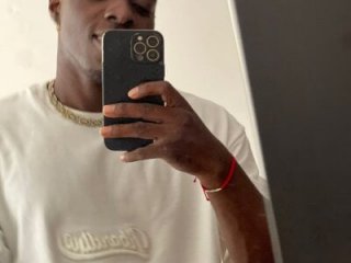 Bigbryson11 live webcam thumbnail