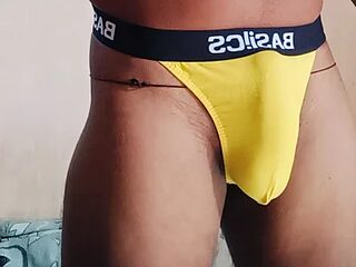 Bigcock_Thick6 live webcam thumbnail