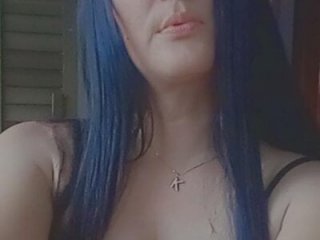 BitterMomXxx live webcam thumbnail