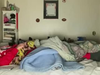 bigbackmuscles1296 live webcam thumbnail