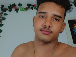 bigballsfullfu live webcam thumbnail