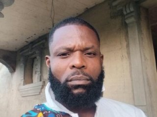 bigblackbangerkay live webcam thumbnail