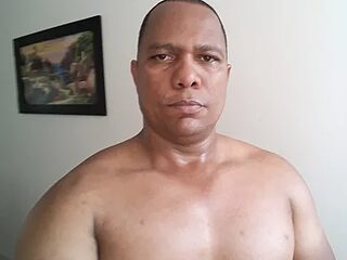 bigblackcock75 live webcam thumbnail
