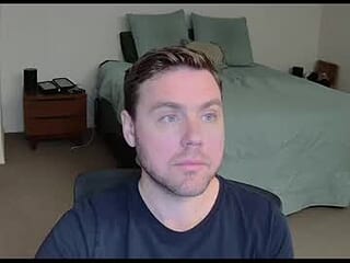 bigblueeyes9876 live webcam thumbnail