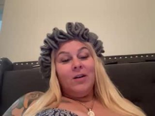 bigbreastsabrina live webcam thumbnail