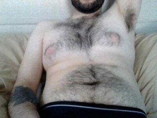 bigcockhornybiguy live webcam thumbnail