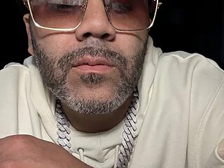 bigdick20101 live webcam thumbnail