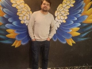 bigdick_lickingexpert08 live webcam thumbnail