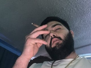 bigdickgio6923 live webcam thumbnail
