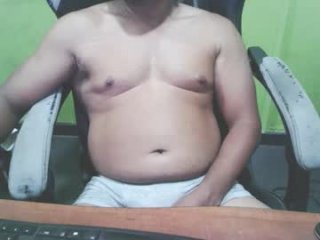 bigdickguyaux live webcam thumbnail