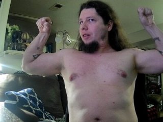 biggerisbetter12 live webcam thumbnail