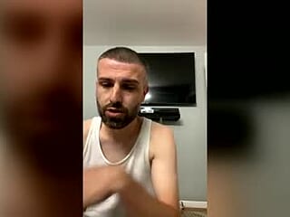 bigkurdo615 live webcam thumbnail