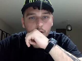 bigzeelee live webcam thumbnail