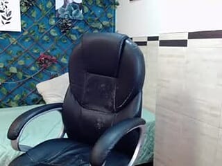 billie_kit live webcam thumbnail