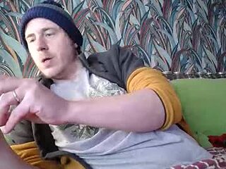 bizoukey15 live webcam thumbnail